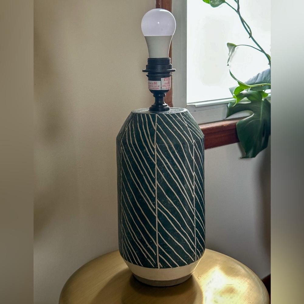 Teal Lamp with Geometric Line Pattern